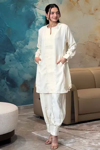 Ivory pintuck kurta set