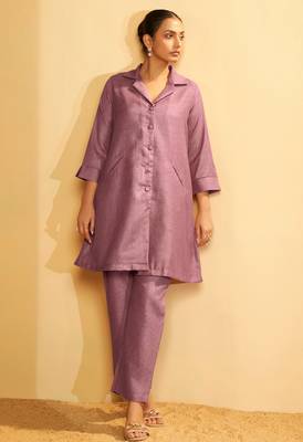 Mauve button-down flared kurta set 3