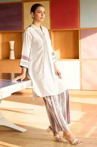 Cream weave striped cotton coord set