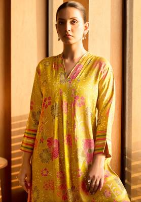 Yellow floral printed cotton coord set 4