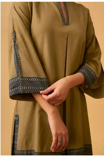 Elegant cotton flex co-ord set with contrast accents