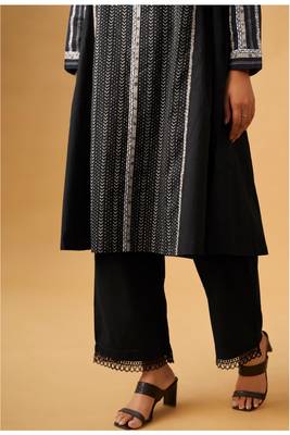 Classic black printed cambric cotton kurta set for effortless daywear 4