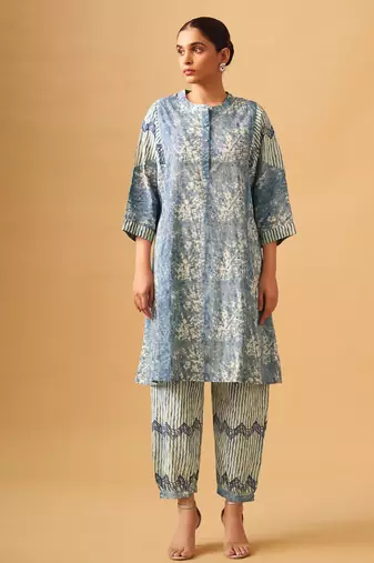 Elegant blue printed cotton kurta set for everyday sophistication