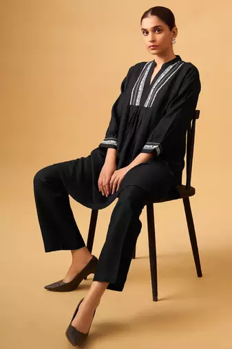 Classic black rayon slub straight kurta set