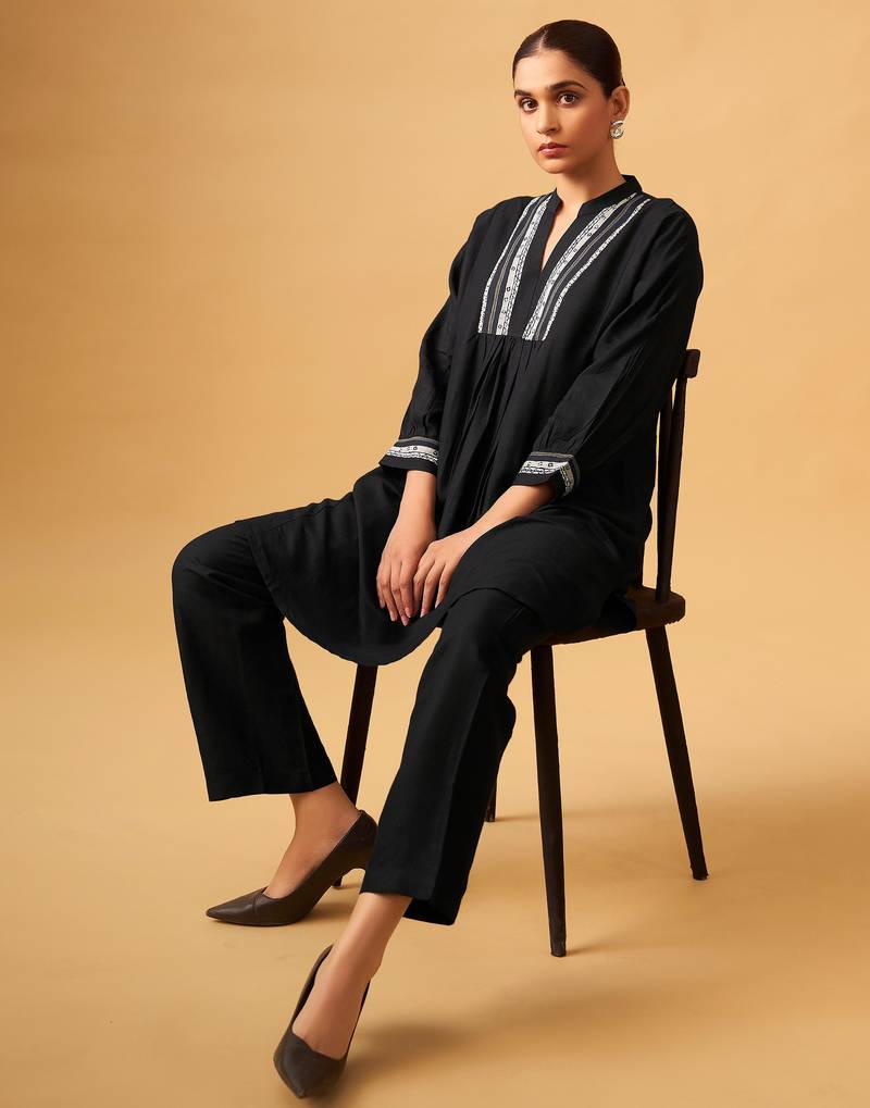 Classic black rayon slub straight kurta set