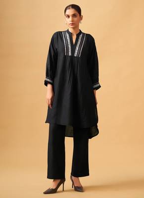 Classic black rayon slub straight kurta set 2