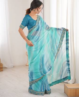 Padding chiffon georgette saree with laheriya gold foil work 3
