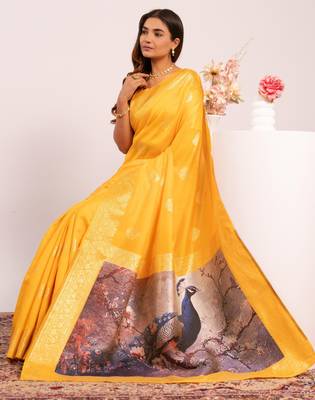 Yellow extraordinary banarasi silk blend saree with resham weave peacock pallu & zari border 2