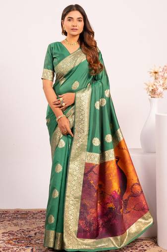 Green extraordinary banarasi silk saree with resham weave peacock pallu & zari border