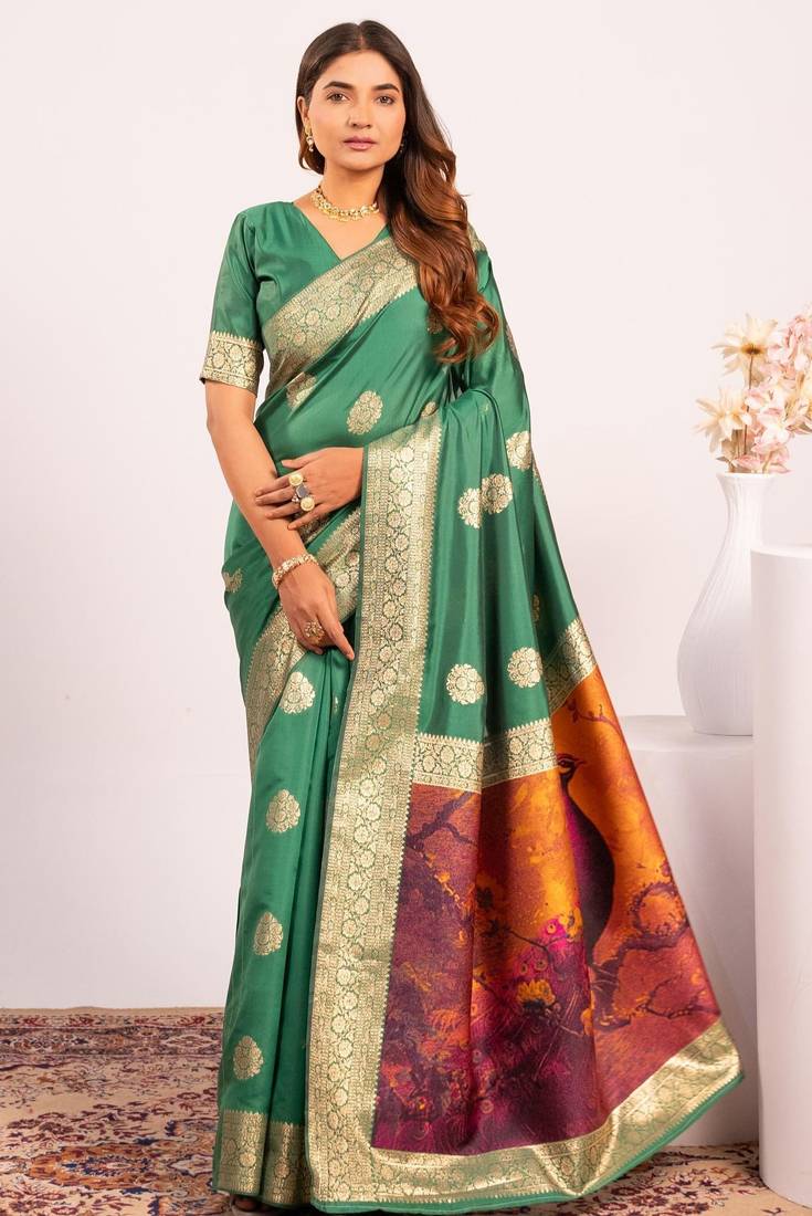 Green extraordinary banarasi silk saree with resham weave peacock pallu & zari border