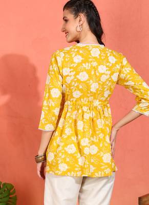Yash gallery women's cotton floral printed 3/4th sleeve v-neck mid thigh length lace work peplum style short kurti 2