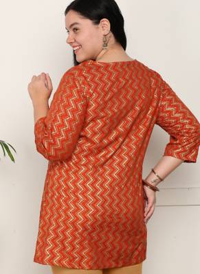  women's rayon staple plus size zig-zag print a-line short kurti (orange) 2