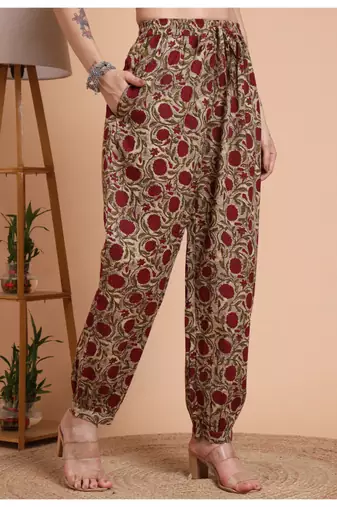  women   s cambric cotton floral print short kurta pant with dupatta set (green)