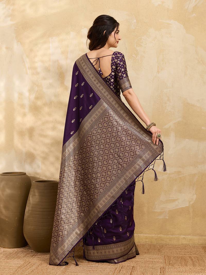 Purple jaquard silk woven zari work traditional saree with unstitch blouse