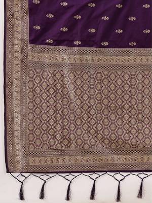 Purple jaquard silk woven zari work traditional saree with unstitch blouse 5