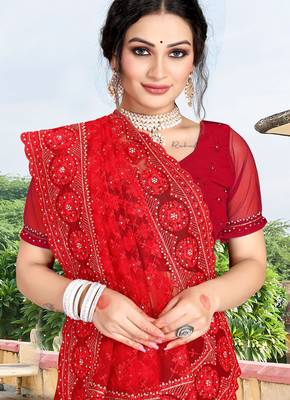 red net saree with zari sequin work 2