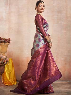 wine silk cotton saree with zari work 4