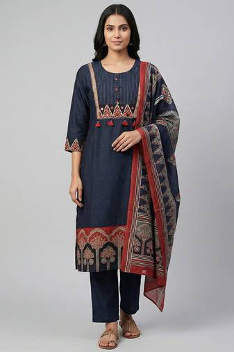 Women navy blue cotton printed kurta pant dupatta set with gota work and lace