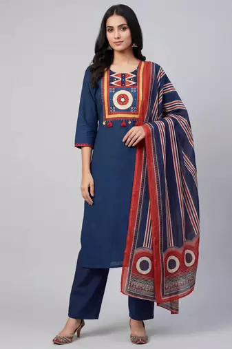Women navy blue cotton printed kurta pant dupatta set with hand work and lace