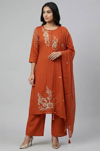 Women orange cotton printed kurta pant dupatta set with hand work and embroidered