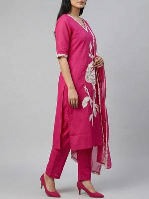 Women pink cotton printed kurta pant dupatta set with hand work and embroidered lace 4