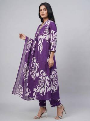 Women purple cotton printed kurta pant dupatta set 4