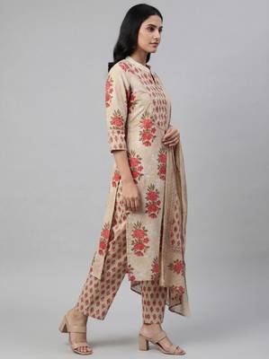 Women beige cotton printed kurta pant dupatta set 4