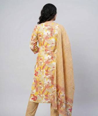 Women yellow cotton printed kurta pant dupatta set with hand work and embroidered lace 2