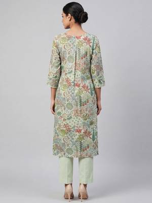 Women green cotton printed kurta pant set with gota work and lace 2