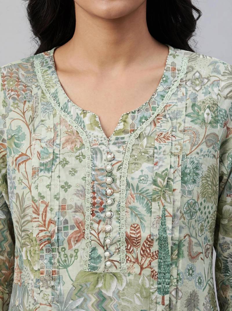 Women green cotton printed kurta pant set with gota work and lace