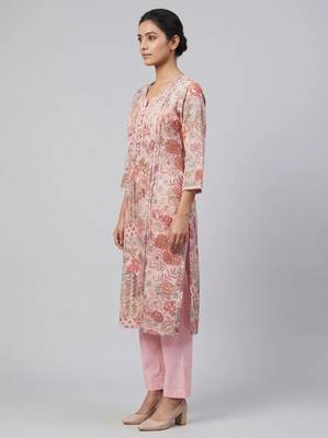 Women pink cotton printed kurta pant set with gota work and lace 4