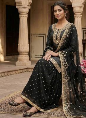 Heavy Malay Silk Sequence Work Black Lehenga Suit 2
