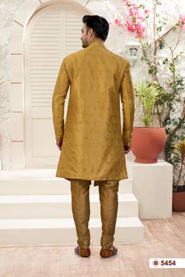 Goldhavy jacket style attached indowestern   set with thred work & fancy botton 3