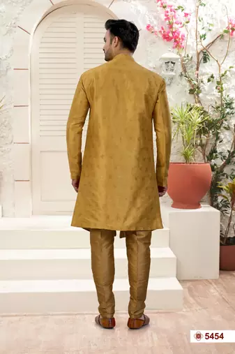 Goldhavy jacket style attached indowestern   set with thred work & fancy botton