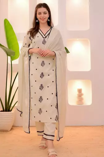 Cream women georgette embroidered kurti pant with lace dupatta set | stylish ethnic suit set