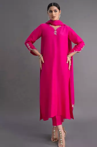 Pink women silk blend embroidered kurti pant with najmeen embroidered dupatta set | ethnic wear suit set