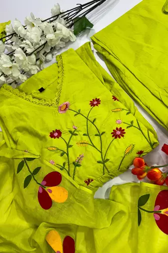 green cotton kurta set with floral embroidery