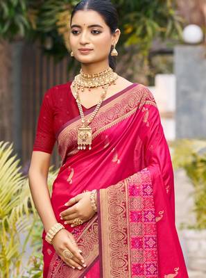 rani pink soft silk woven work traditional saree 2