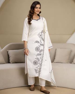 White Chanderi Cotton Embroidery Work Kurta Pant with Dupatta Set  1