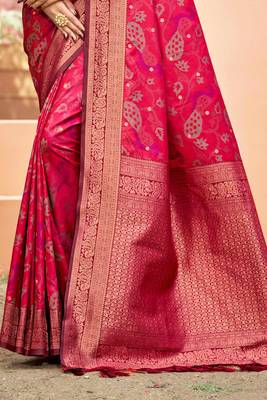 rani pink soft silk woven work traditional saree 3