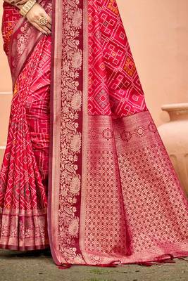 bright red   soft silk woven work traditional saree 3