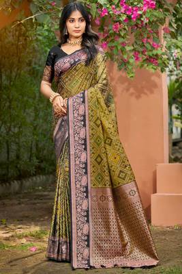 olive green soft silk woven work traditional saree 1