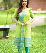 Parrot green women kanchi cotton v-neck kurta set | comfortable ethnic wear