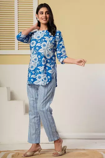 Blue floral printed kurti with straight pants – cotton co-ord set