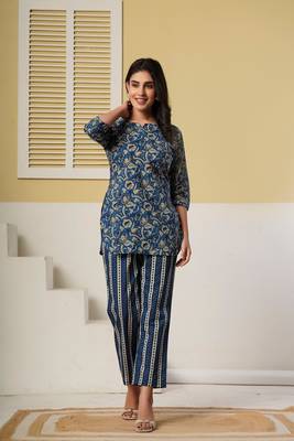 Navy blue floral printed kurti with striped straight pants – cotton co-ord set 1