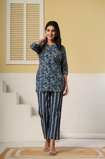 Navy blue floral printed kurti with striped straight pants – cotton co-ord set
