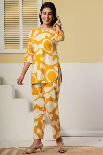Mustard yellow geometric printed kurti with straight pants – cotton co-ord set