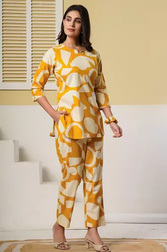 Mustard yellow geometric printed kurti with straight pants – cotton co-ord set