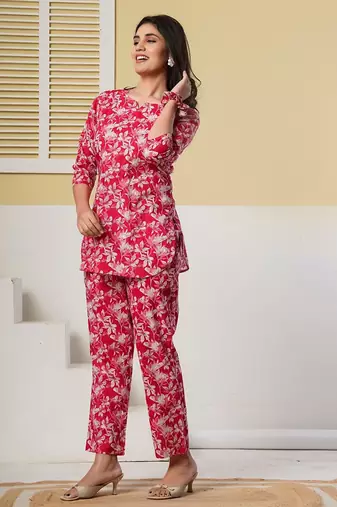 Red floral printed kurti with straight pants – cotton co-ord set