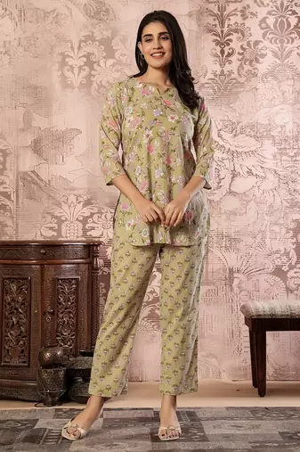 Olive green floral printed kurti with straight pants – cotton co-ord set